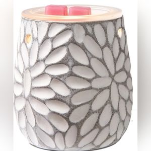 Last chance to buy, no offers Jumbo Wax Warmer